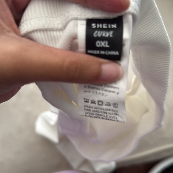 Cream Skirt Set - Picture 4 of 6